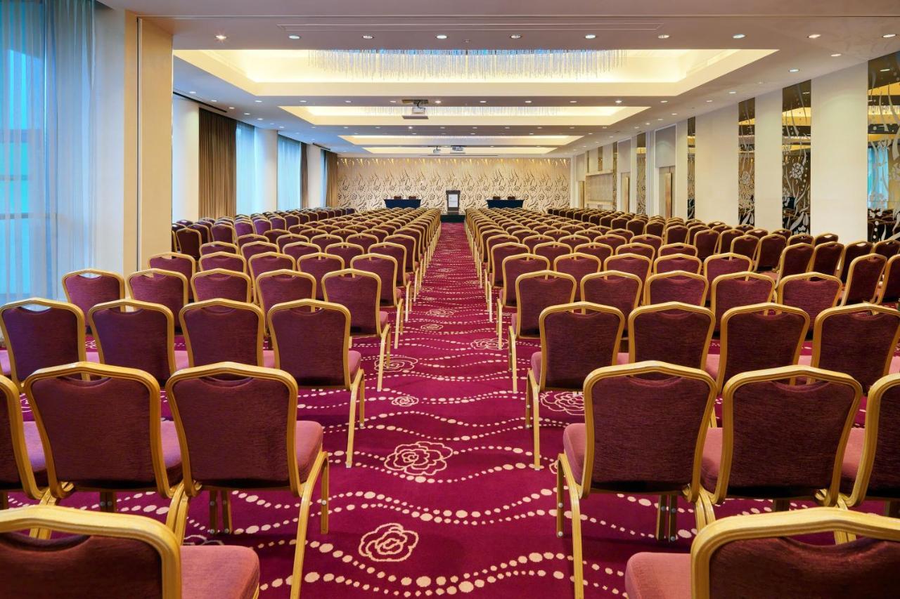 Sheraton Athlone Hotel Exteriér fotografie